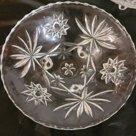 set of 3 Anchor Hocking early American precut 3 feet candy/nut/relish dishes - Picture 5 of 6